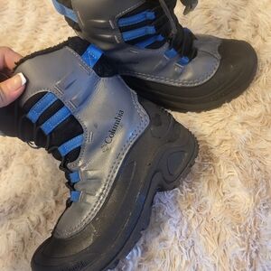 Columbia Kids' Gray and Blue Winter Boots
